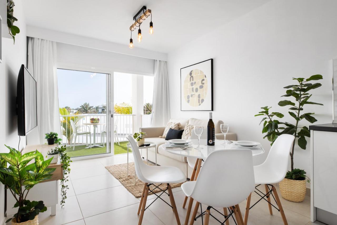 Lanzarote Blue Senator Apartment Costa Teguise Exterior photo